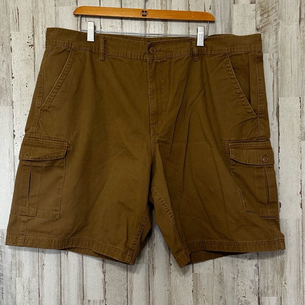 Northwest Territory Cargo shorts size 44